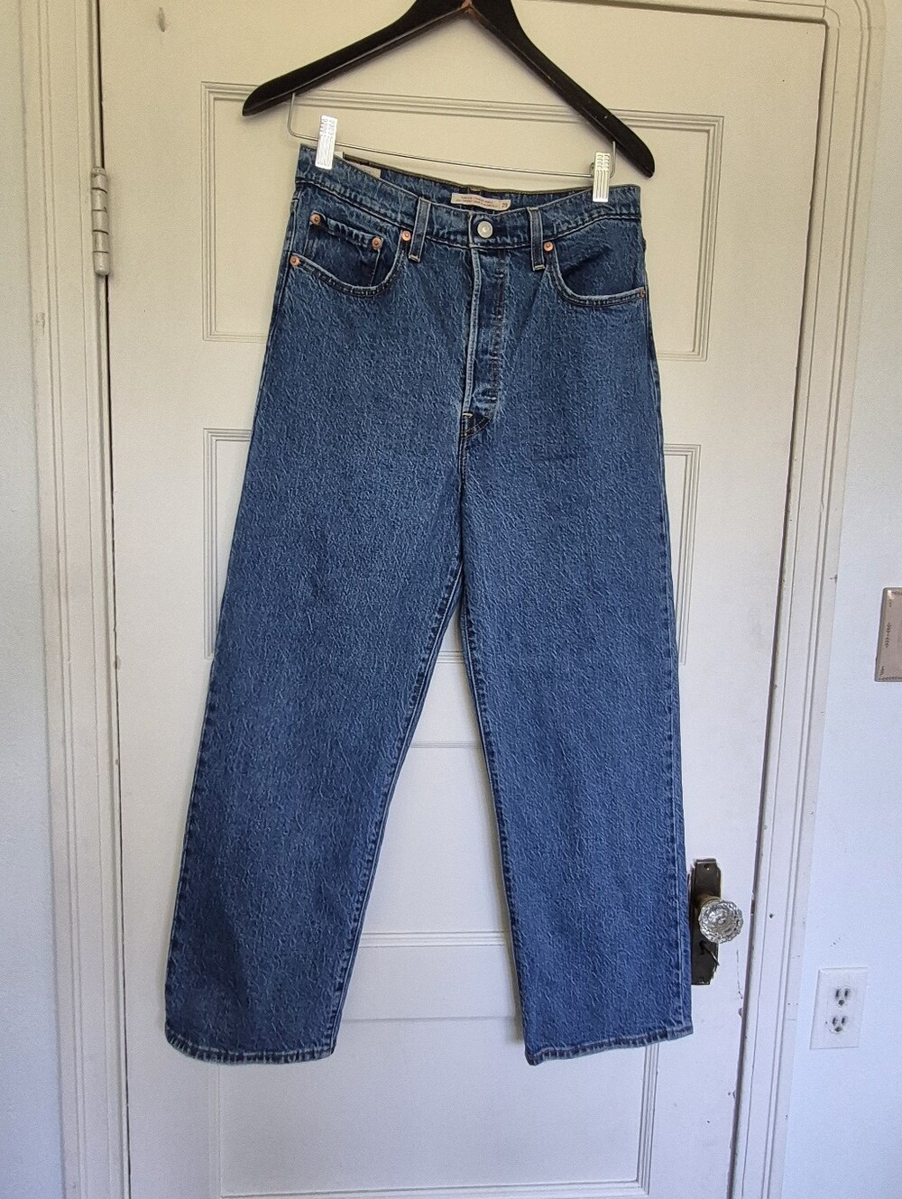 Levis Ribcage Straight Ankle Jeans 99% Cotton Size 29 Button Fly  Medium Wash